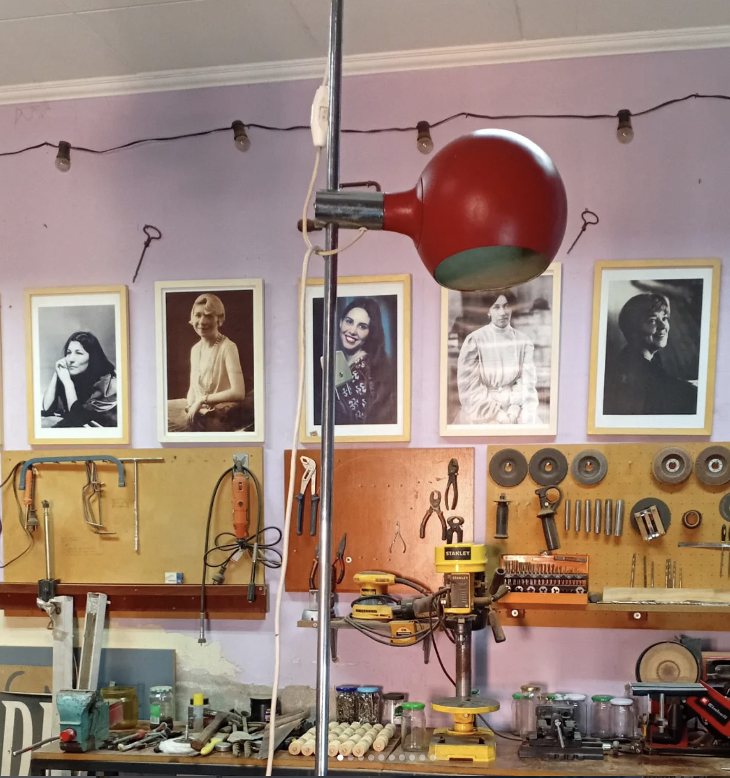 Imagen 1 de @desechosurbanos: el espacio que redefine la identidad del taller a través de la cultura argentina